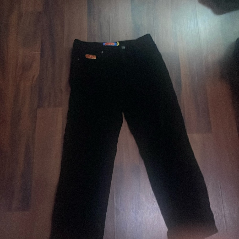 Black pants empyre